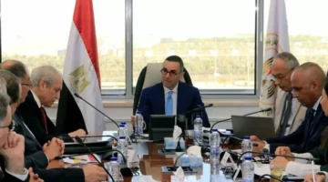 تراجع التضخم إلى 12% في مصر.. وزير يكشف قفزة الصادرات 19%